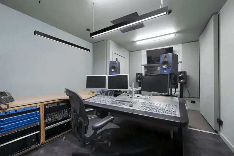 Personalised Desk and Feature Lighting